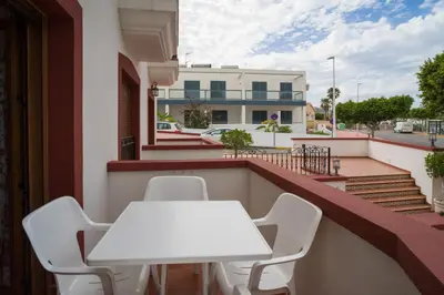 Un balcón o terraza de Hotel-Apartamento Carolina y Vanessa