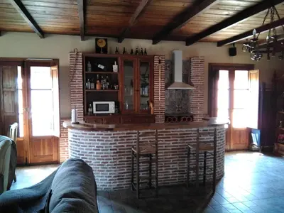 Una televisión o centro de entretenimiento en Estudio Rustico