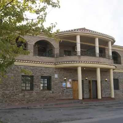 LABELLA - Hostal Rural Restaurante