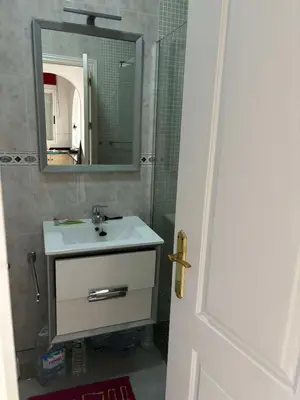 Un baño de CALLE PLUTON 77