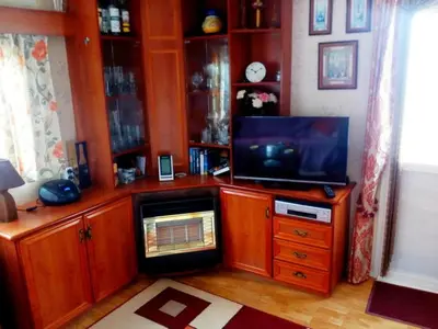 Una televisión o centro de entretenimiento en Los Gallardos Leisure