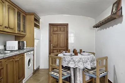 Una cocina o zona de cocina en Cueva Alcázar