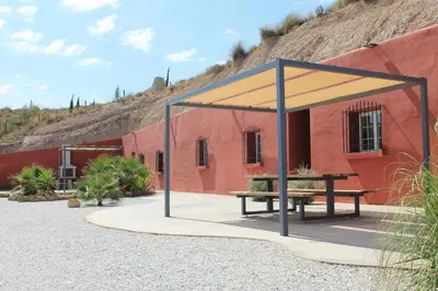 Plano de Cuevas Adonia