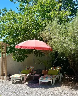 Jardín al aire libre en Cuevas de la Paz - Cave House Holidays