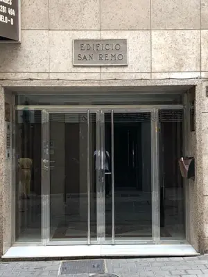 Fachada o entrada de Calle Juan Lirola
