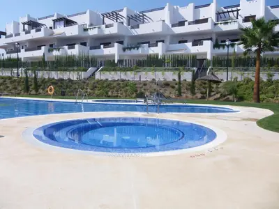 Piscina en o cerca de Pasas