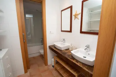 Un baño de Casa del Mar