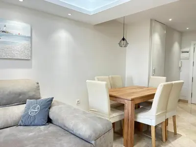 Zona de estar de Rentaly Holidays Apartamento Playa Almeria