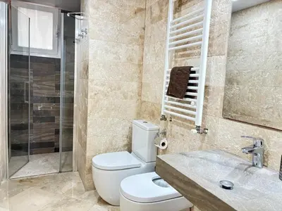 Un baño de Rentaly Holidays Apartamento Playa Almeria