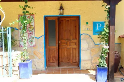 Fachada o entrada de Hospedería Ancladero