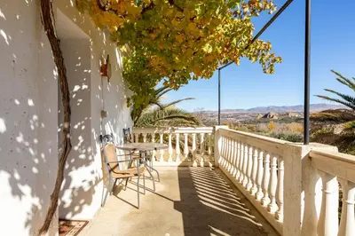 Un balcón o terraza de Almazara de Paulenca