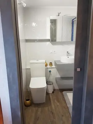 Un baño de La cueva inès