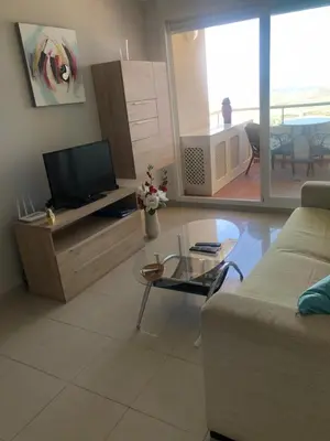 Una televisión o centro de entretenimiento en Victoria 1