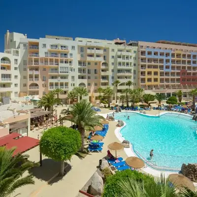 APARTAMENTOS MAR Y GOLF