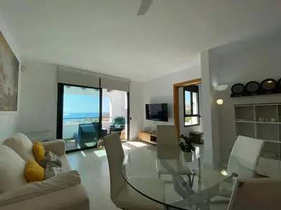 Una televisión o centro de entretenimiento en Comfortable House in Mojácar with Shared Pool