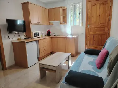 Una cocina o zona de cocina en APARTAMENTO JAZMINERO