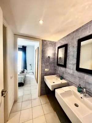 Un baño de Monika Playa Macenas Mojacar