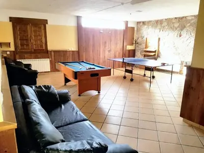 Instalaciones para jugar al ping pong en Elegant Villa in Vélez-Rubio with Private Pool o alrededores