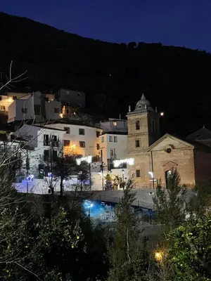 Piscina en o cerca de Charming House in Laroya + Jacuzzi