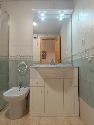Un baño de Bahía de Vera Apartamento Alejandro
