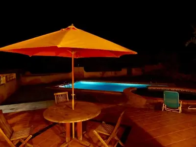 Piscina en o cerca de Villa Clairol