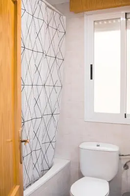Un baño de El Cachalote Feliz