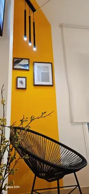 Una televisión o centro de entretenimiento en Apartamento Yellow Garrucha