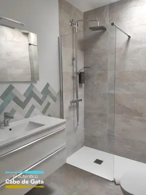 Un baño de LA CALILLA II
