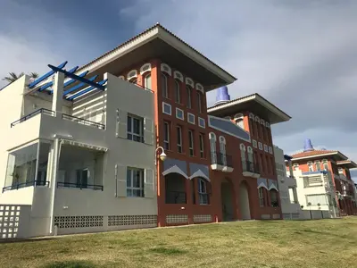 Edificio en el que se encuentra el apartamento