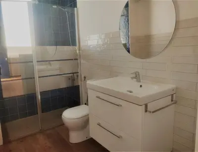 Un baño de Apartamentos Cala San Pedro