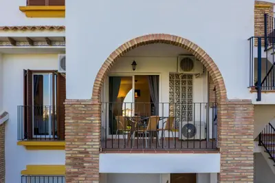 Un balcón o terraza de Homes of Spain, Al Andalus Residencial L Apartamento primera planta, WIFI
