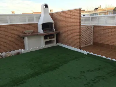 Edificio en el que se encuentra la habitación en casa particular