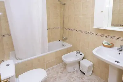 Un baño de HOTEL DON FELIPE