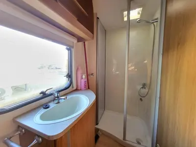 Un baño de Camping Albox