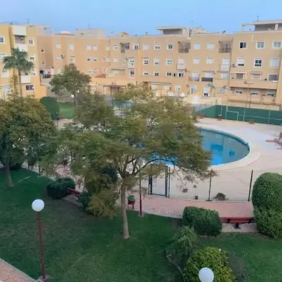 Apartamento 3 dormitorios en la playa de Almeria.