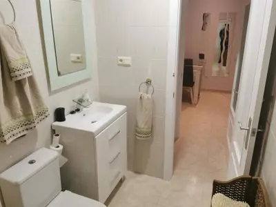 Un baño de Apartamentos avda juan Carlos