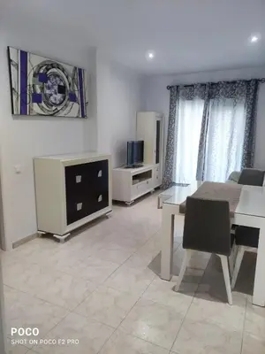 Una televisión o centro de entretenimiento en Apartamentos avda juan Carlos