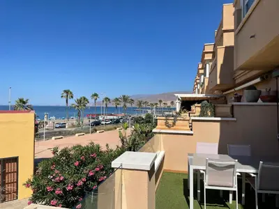 Vista general del mar o vista desde el apartamento