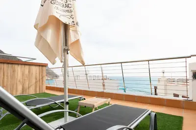 Un balcón o terraza de Hotel Cala Arena