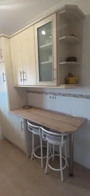 Una cocina o zona de cocina en Apartamento en primera línea de playa, con vistas a la playa y con wifi