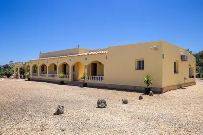 Edificio en el que se encuentra la villa