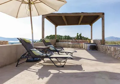 Paisaje cerca of this country house