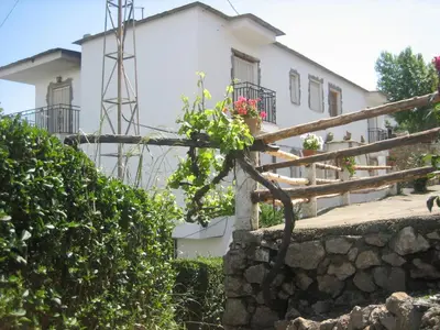 Jardín al aire libre en Alojamiento Rural Mirador del Avellano
