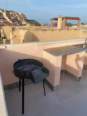 Un balcón o terraza de Precioso ático con vistas al mar y la montaña