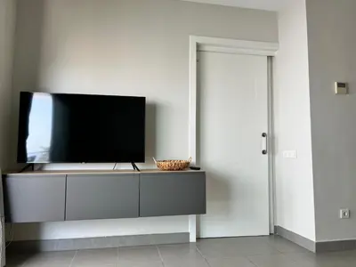 Una televisión o centro de entretenimiento en PalmBeach Mojácar