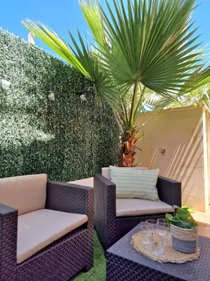 Plano de Precioso Bajo con Jardin en Vera