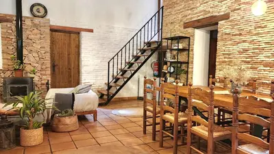 Plano de Bakit House - Casa rural con piscina