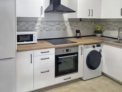 Una cocina o zona de cocina en Apartamentos Brisas del Puerto de Aguadulce