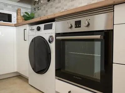 Una cocina o zona de cocina en Apartamentos Brisas del Puerto de Aguadulce