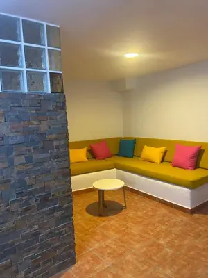 Zona de estar de CASA DEL PEZ Vivienda a pie de calle en Agua Amarga a 250 metros de la playa